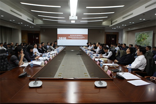 我院院長陪同科技部領(lǐng)導調(diào)研克拉瑪依高新區(qū)“以升促建”工作