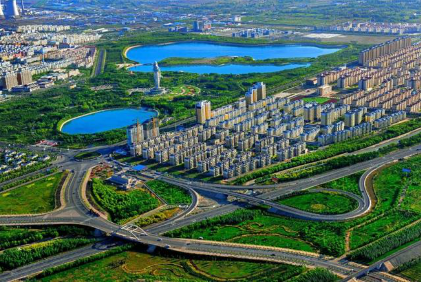 河西走廊經濟帶——絲綢之路生命線上的科技之光系列報道之一 走進明珠嘉峪關，雄關腳下譜新篇